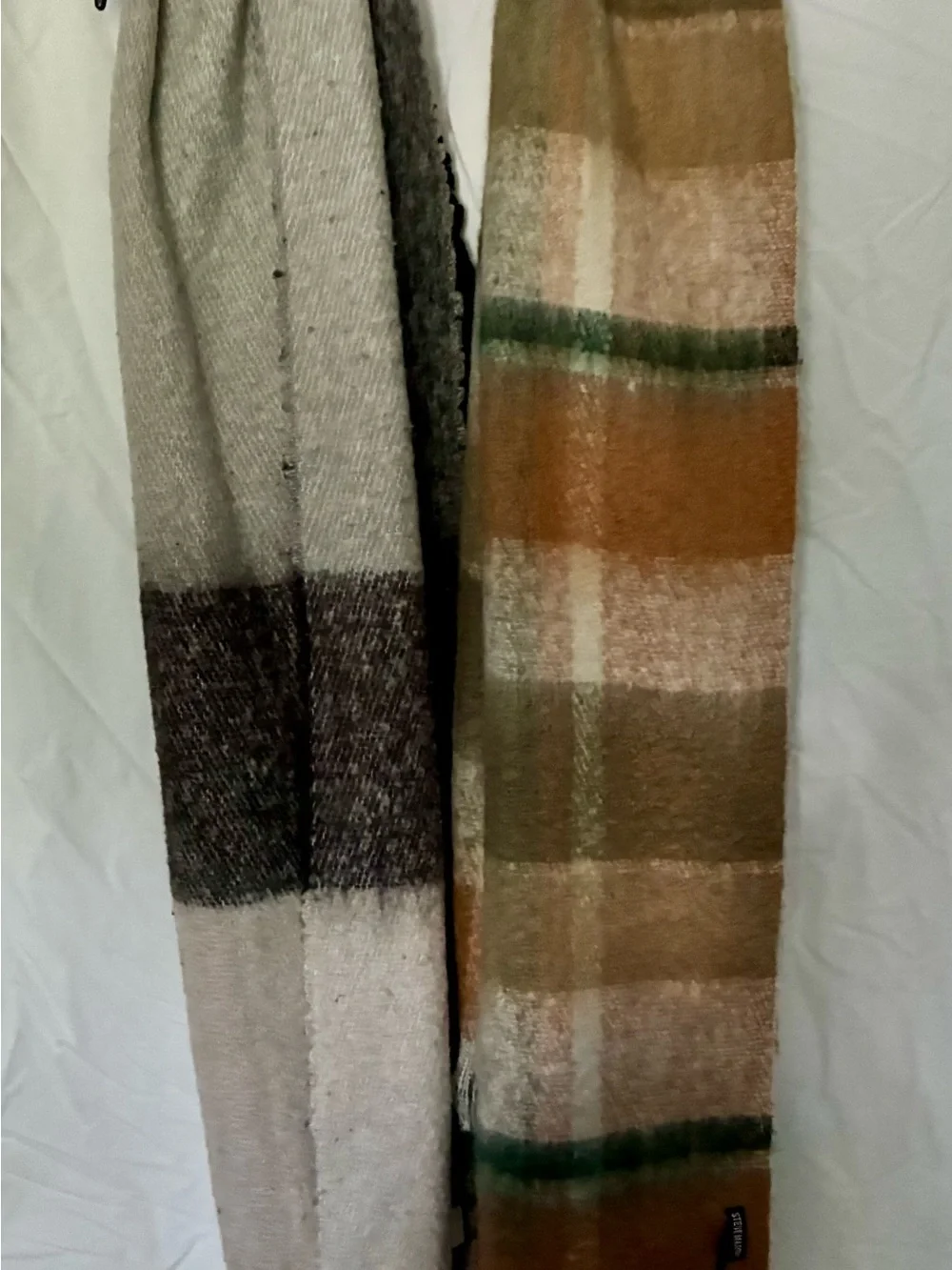 Steve Madden Olive Green Tan Brown Plaid & Cream Fringe Scarf Set